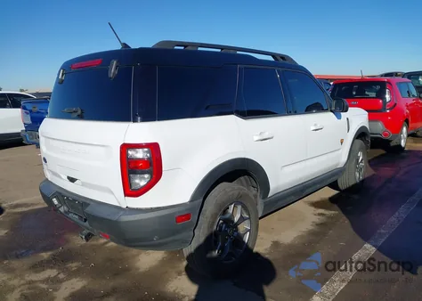 2023 Ford Bronco Sport Badlands z USA, uszkodzony, nr VIN 3FMCR9D93PRD42340